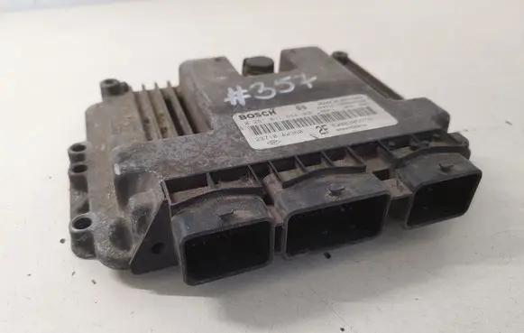Nissan Primera Engine control unit/module 8200305678