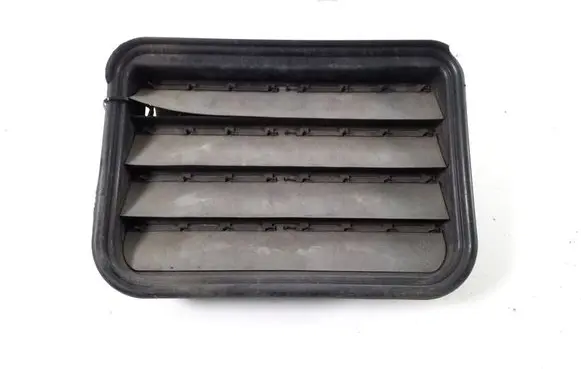 Mercedes-Benz ML W164 Fender grill A1648300442