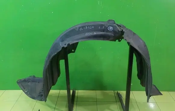 Mazda 3 II Front arch PRZOD LEWE