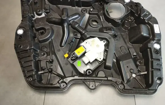 BMW X4M F98 Front door window regulator with motor 4A1C9B3 C66006202 202345783