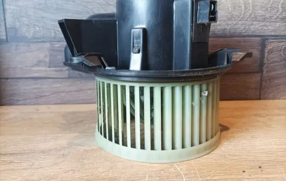 Fiat Punto (188) Heater fan/blower 141730600