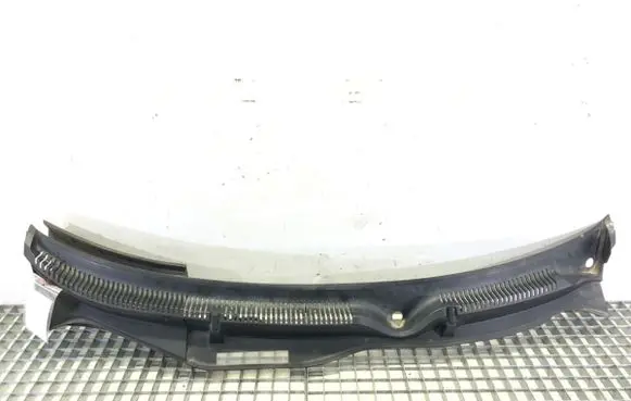 Wiper trim