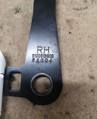KIA Ceed Front seatbelt buckle 610081600B