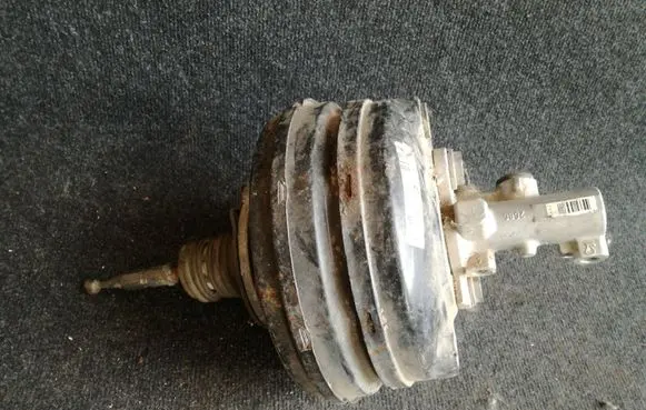 Audi A8 S8 D3 4E Brake booster 4E1612105E