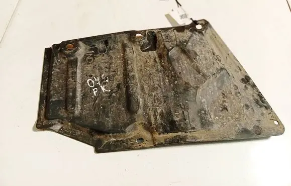 Toyota Avensis T270 Engine splash shield/under tray 5144402041