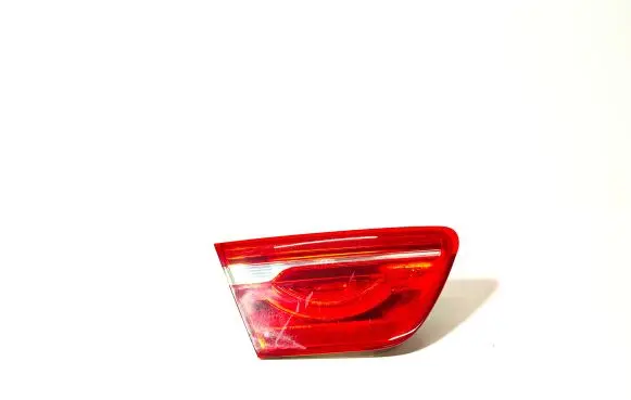 Jaguar XE Tailgate rear/tail lights 19733901