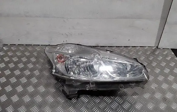 Peugeot 208 I Headlight/headlamp 9802221380