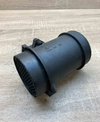 Audi A6 S6 C5 4B Mass air flow meter 059906461B 0281002403