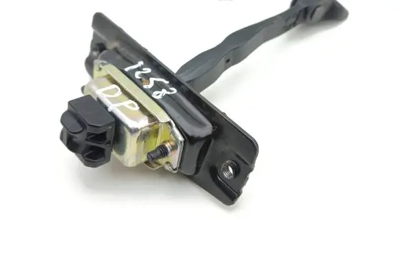 Nissan Qashqai J12 Front door check strap stopper 