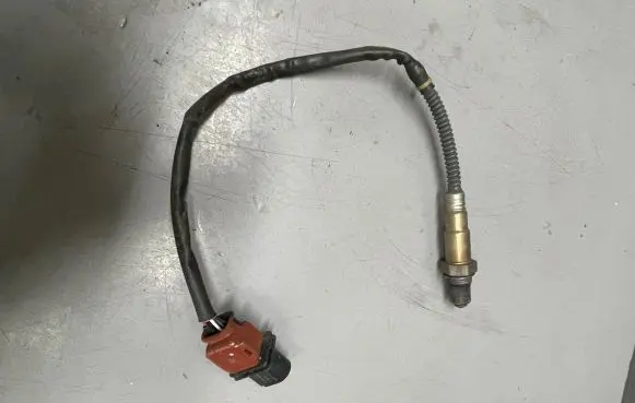 Audi A6 S6 C6 4F Lambda probe sensor 059906262 0281001064