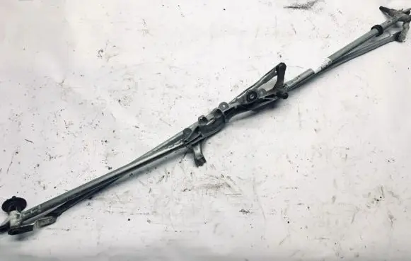 Opel Astra J Front wiper linkage and motor