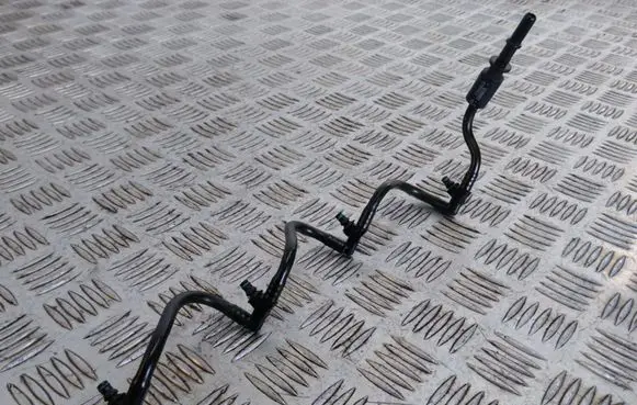 Fuel return line/hose
