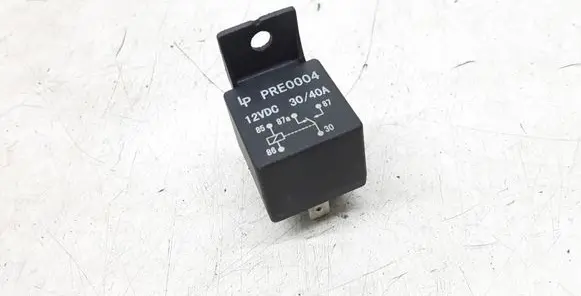 Mercedes-Benz S W220 Other relay PRE0004