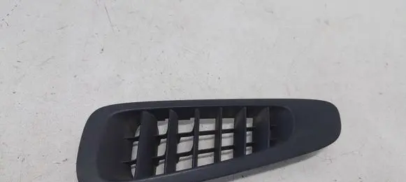 Mercedes-Benz Vito Viano W639 Dashboard air vent grill cover trim A6398310000 6398310000