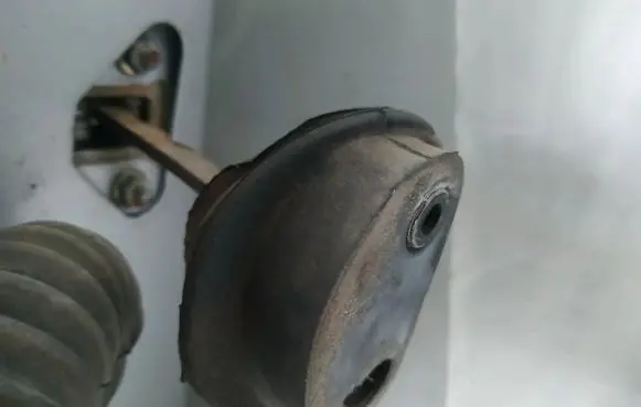 Citroen C8 Front door check strap stopper 