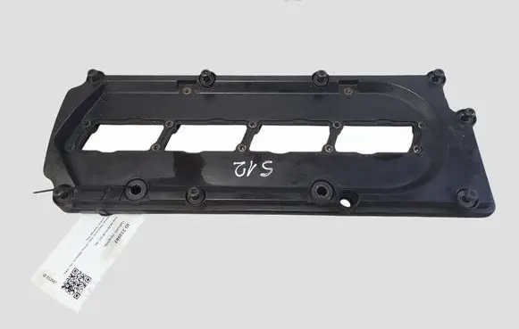 Audi A8 S8 D3 4E Rocker cam cover 057103469H