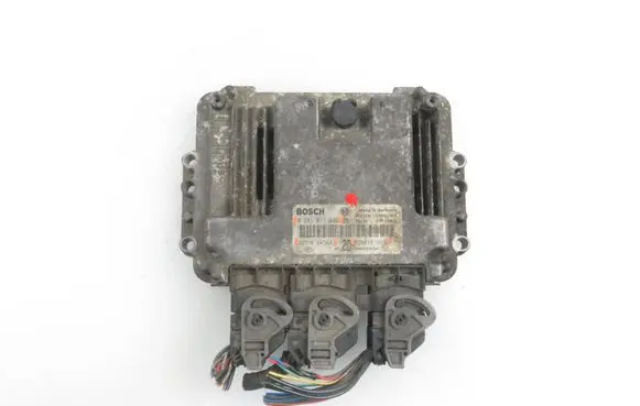 Nissan Primera Engine control unit/module 23710AW36A 0281011645 8200391966