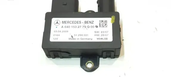 Glow plug pre-heat relay