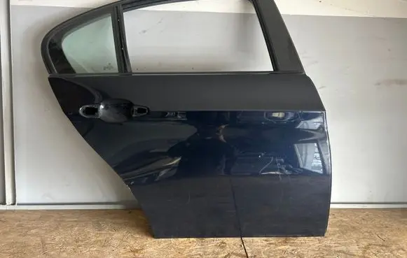 BMW 3 E90 E91 Rear door