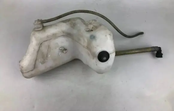 Mercedes-Benz E W211 Windshield washer fluid reservoir/tank A2118602260