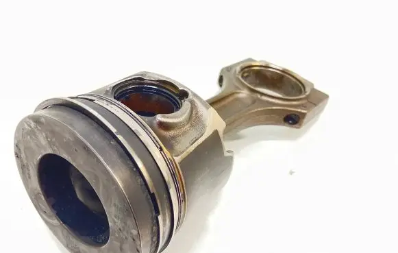 BMW X5 E70 Piston with connecting rod 84L110 07912 88960