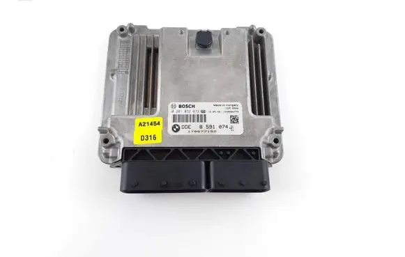 BMW 5 F10 F11 Engine control unit/module 8591074 0281032672