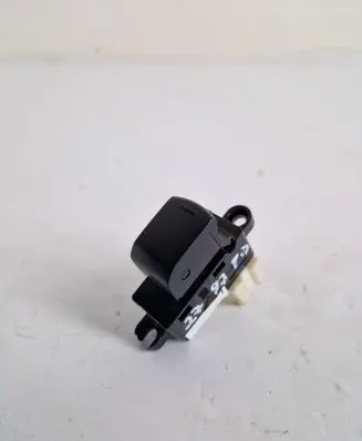 Subaru XV Electric window control switch