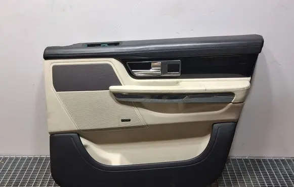 Land Rover Range Rover Sport L320 Front door card panel trim