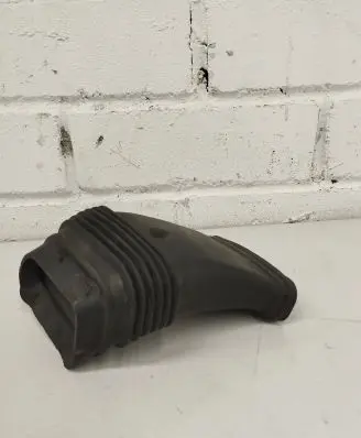 Ford Focus Air intake duct part 76899629 7M519E635