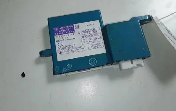 Toyota RAV 4 (XA30) Other control units/modules 8930042010