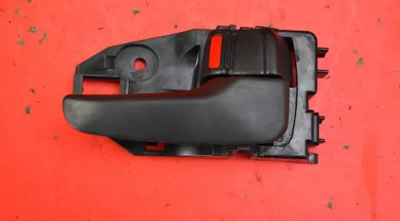 Mitsubishi Lancer Front door interior handle