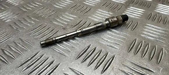 Mercedes-Benz E W212 Glow plug A6429050300