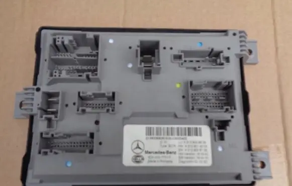 Mercedes-Benz E W213 Comfort/convenience module A2139003711