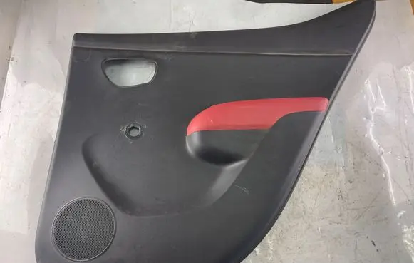 Hyundai i10 Rear door card panel trim