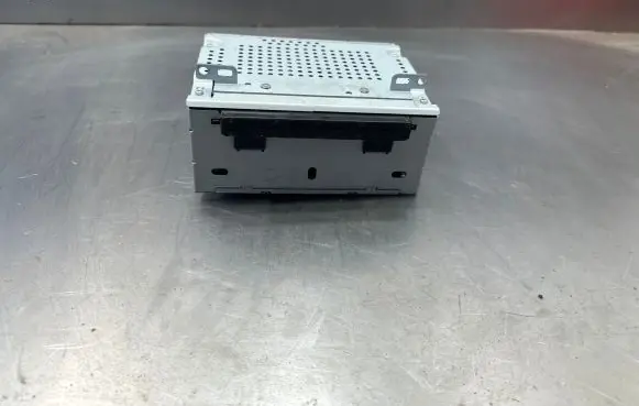 Ford Transit Courier Radio/CD/DVD/GPS head unit DT1T18C815HN Z005450 10R035512