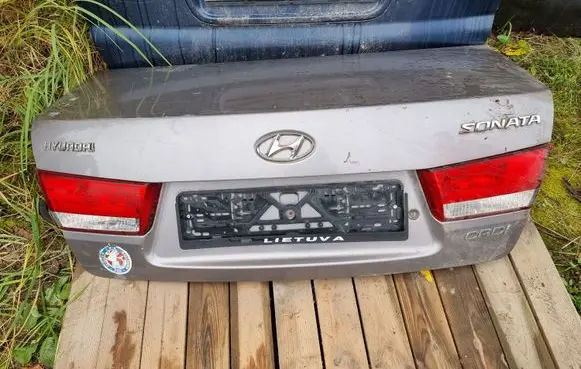 Hyundai Sonata Tailgate/trunk/boot lid NOCODE