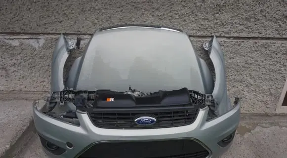Ford Focus Front piece kit 