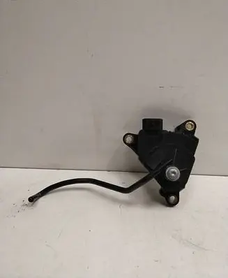 Renault Koleos I Accelerator throttle pedal 18002JY40A 00864 1578A