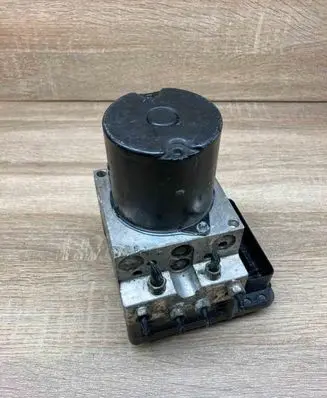 BMW 5 E60 E61 ABS Pump 6783360 6783362