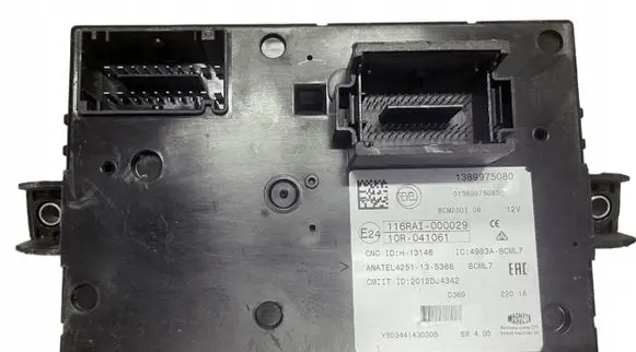 Peugeot Boxer SAM control unit 1389975080