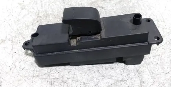 Mazda 3 I Electric window control switch 03123100 BP4K66370