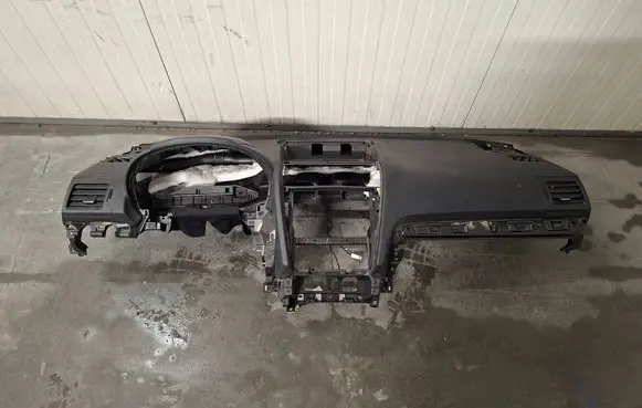 Subaru XV I Dashboard 
