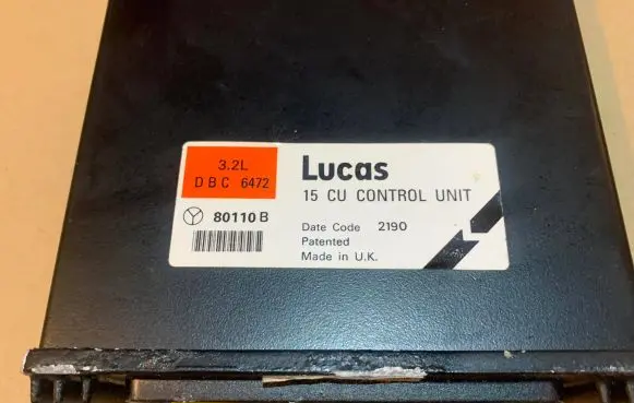 Jaguar XJ X40 Engine control unit/module DBC6472 80110B