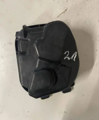 BMW 3 E90 E91 Headlight/headlamp dust cover 209GF