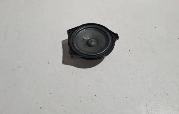 Mercedes-Benz C W205 Panel speaker A2058200902