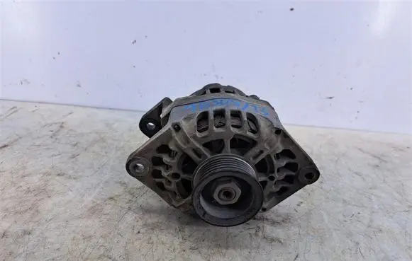 Nissan Almera Tino Generator/alternator A0002655221