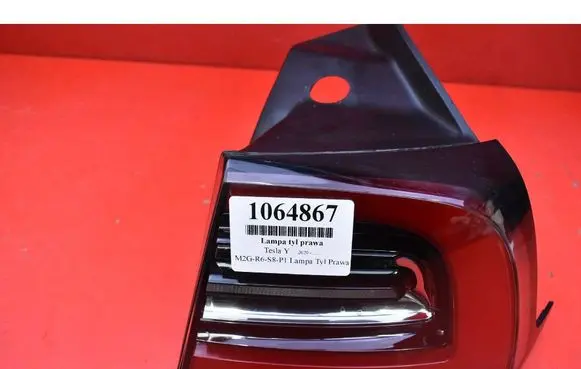 Tesla Model Y Rear/tail lights 150208700D