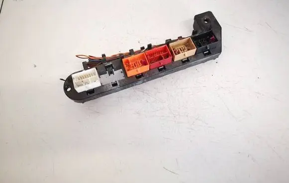 Volkswagen PASSAT B5 Sensor 8d1937545b