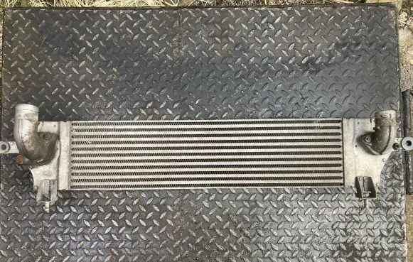 Nissan Qashqai Intercooler radiator 14461JD50A G3062003