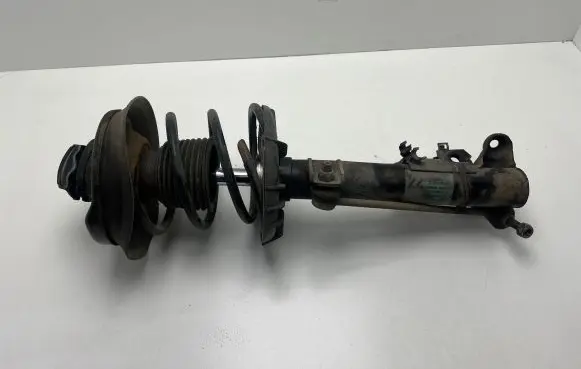 Mercedes-Benz CLC CL203 Front shock absorber with coil spring A2033205430 824904554292